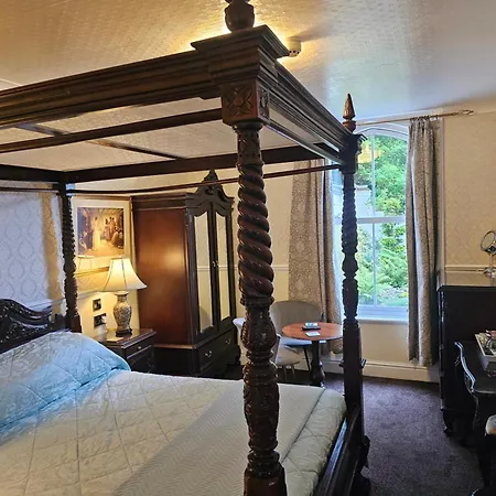 Guest house Castle By The Sea