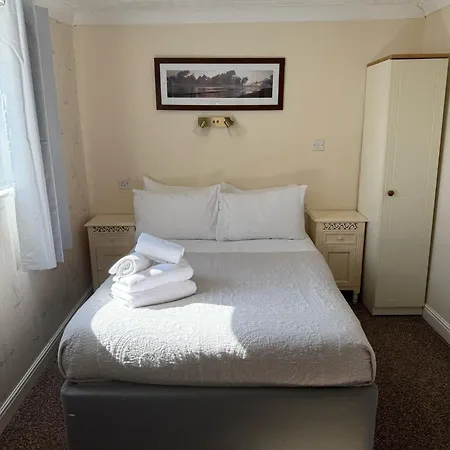 Castle By The Sea Guest house